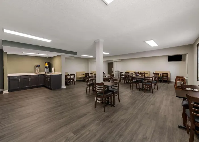Quality Inn Airport