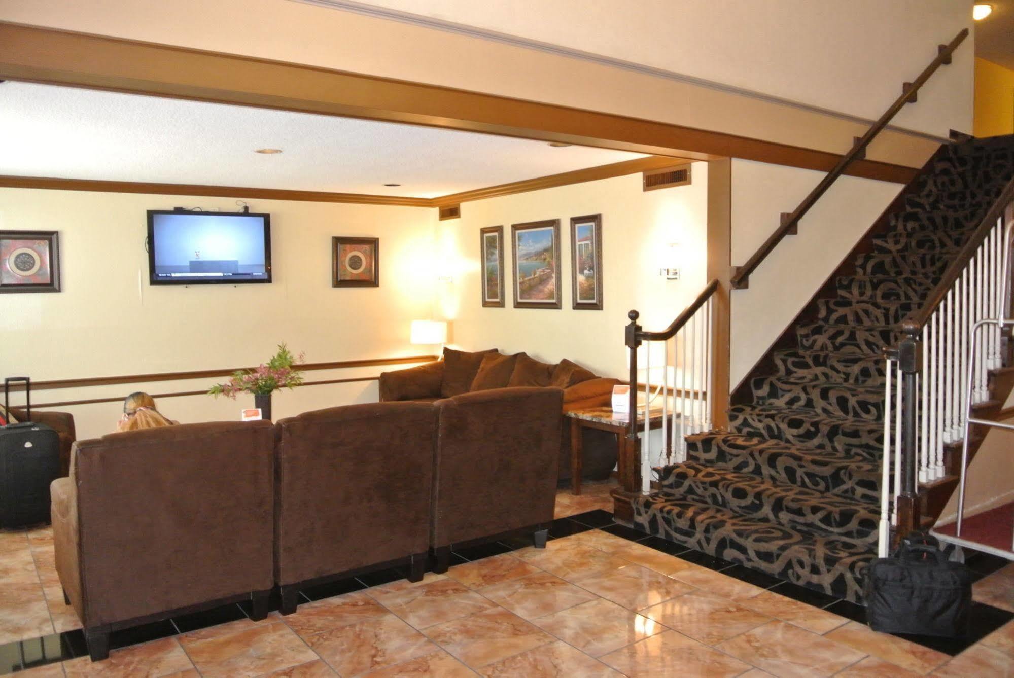 Inn Quality Airport