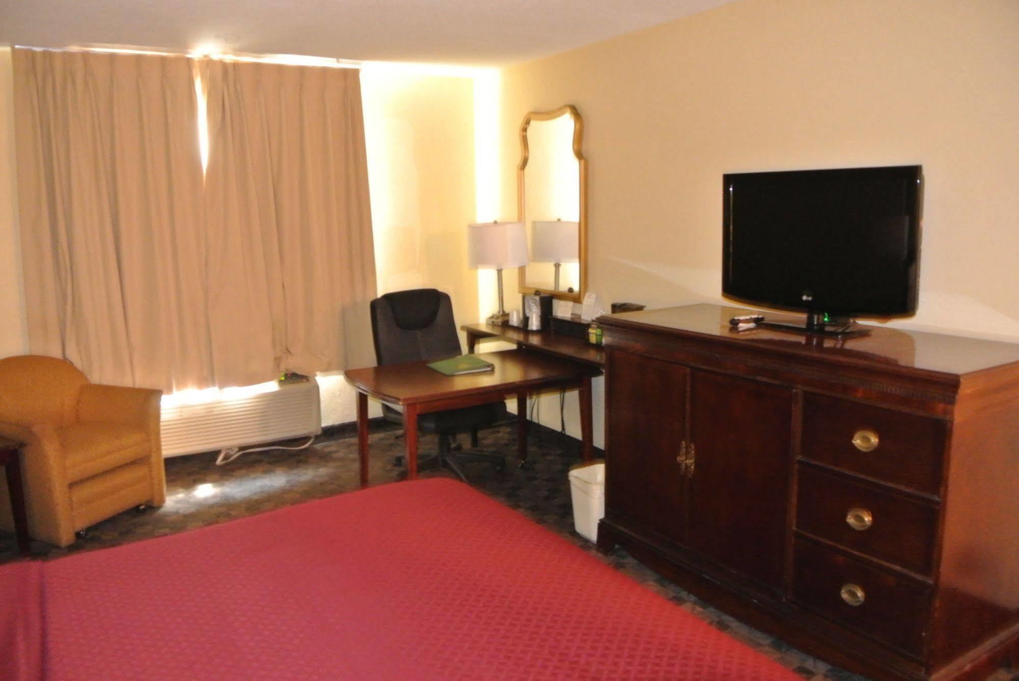 Quality Airport 2* Woodson Terrace